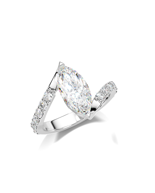 White gold ring with Marquise diamond