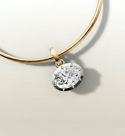 18k White Gold Natural Oval Diamond Solitaire Pendant Necklace 3.8ct | GIA Certified