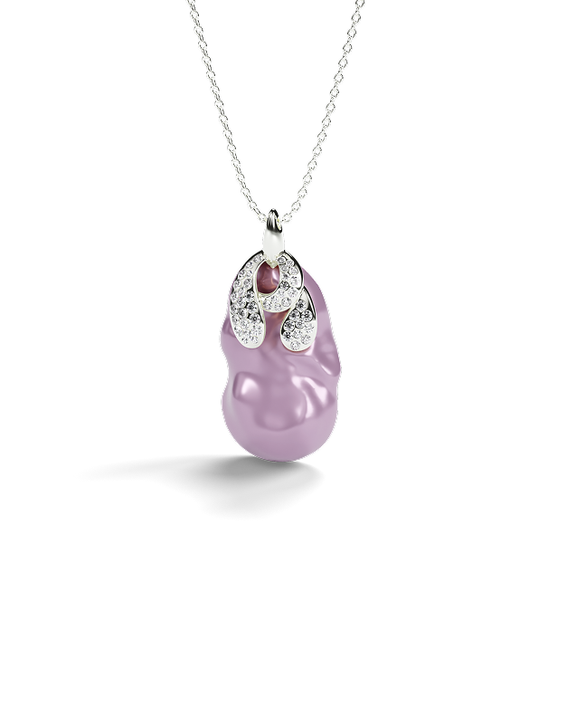 Yellow gold pendant with baroque pearl and pavé white diamonds.